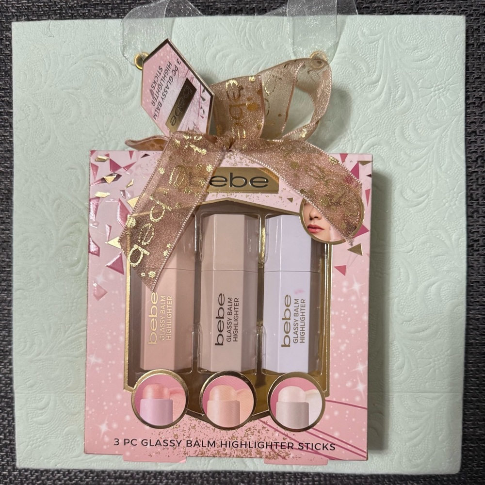 Bebe Radiant Highlighter Trio - Pink, Cream, Gold - Picture 2 of 2